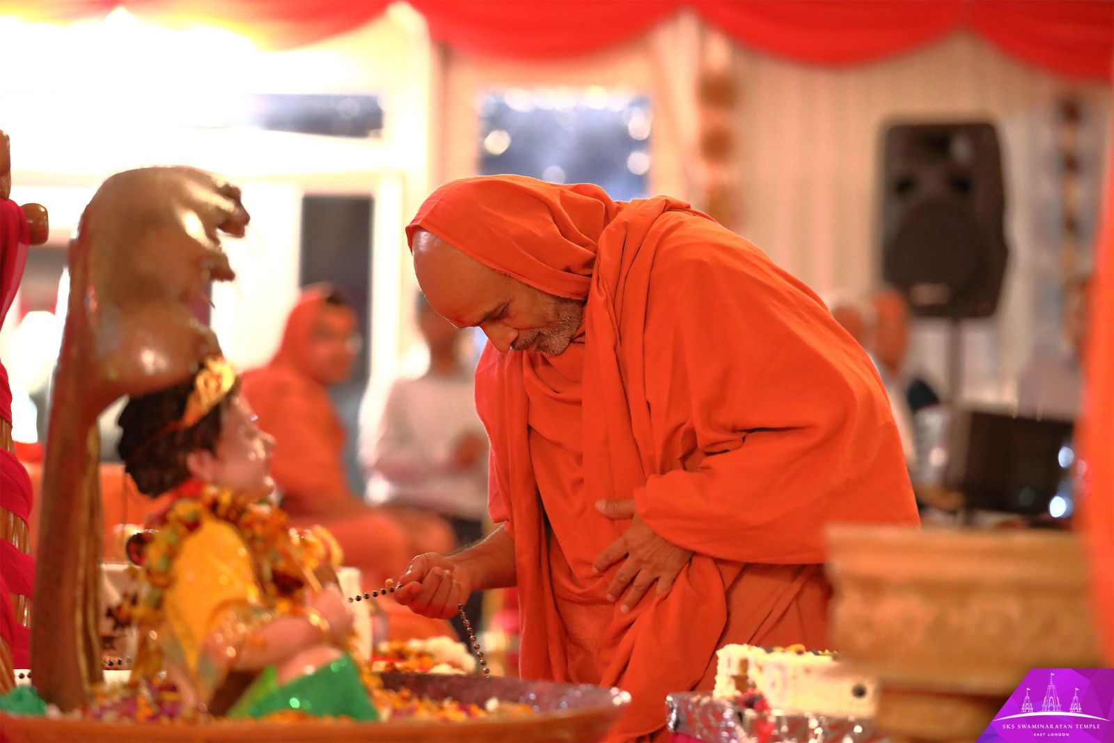 ©1987-2017 SKS Swaminarayan Temple East London